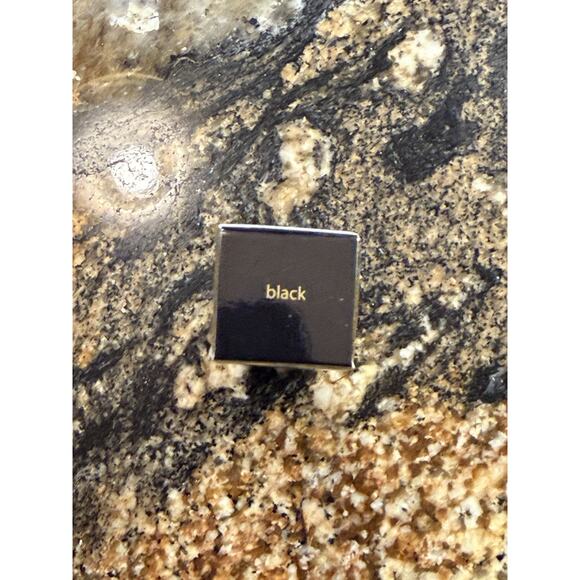 New Tarte Maneater Mascara + Hairline Filler + Hydrating Mask - Picture 2 of 16